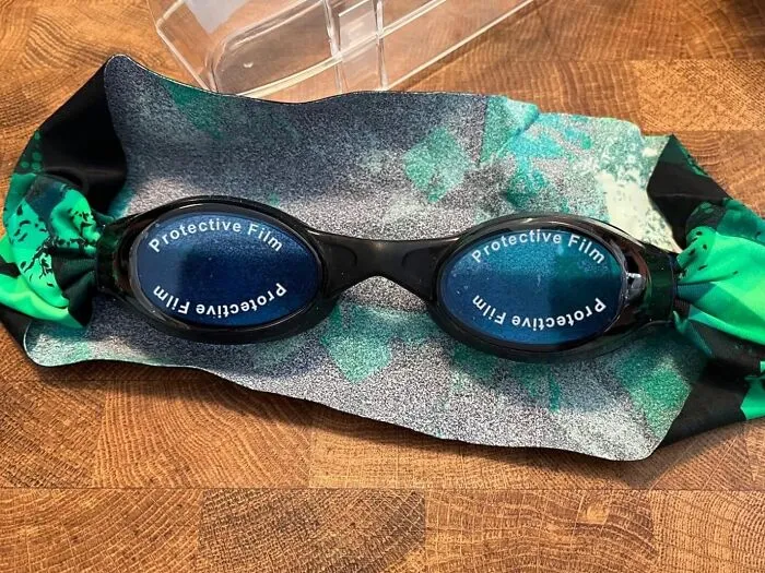 Dive Into Comfort With <a Style="Display:inline;" Href="Https://Www.amazon.com/Splash-Place-Goggles-Fabric-Strap/Dp/B07869yrmz?ie=utf8&linkcode=ll1&tag=bppeacock-20&linkid=def8f598582bfce78b120ba80a307238&language=en_us&ref_=as_li_ss_tl" Target="_blank"><span Style="Font: Inherit; Color: #d74b1f;"> Splash Place Swim Goggles With A Fabric Strap </Span>. These Innovative Goggles Feature A Soft, Fabric Strap That's Gentle On Your Hair, Making Them A Total Game-Changer For Swimmers!