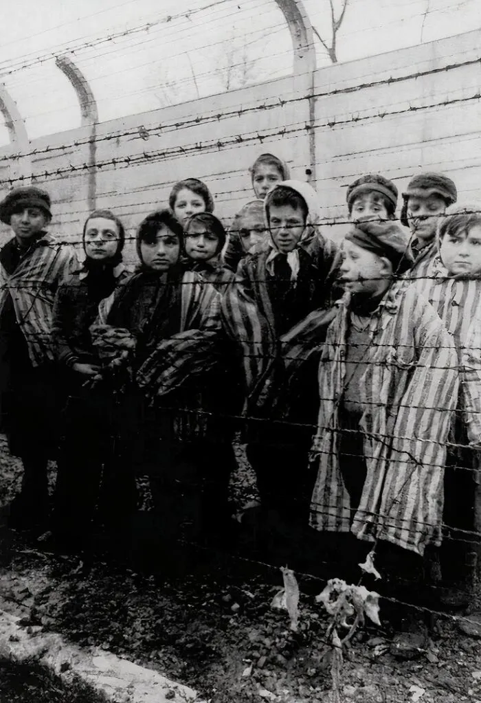 Rostros de Auschwitz, 1940