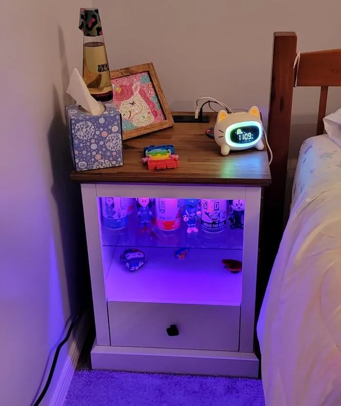 Say Goodbye To Tangled Cords And Clunky Gadgets; Discreet Tech Is The Future, Seamlessly Blending Into Your Décor Like A <a Style="Display:inline;" Href="Https://Www.amazon.com/Rresyet-Nightstand-Charging-Station-Adjustable/Dp/B0df5sry78?ie=utf8&th=1&linkcode=ll1&tag=bpferret-20&linkid=f62efb9a7347491079ca537edbea9c32&language=en_us&ref_=as_li_ss_tl" Target="_blank"><span Style="Font: Inherit; Color: #d74b1f;"> Bedside Table With Built In LED Lighting And Charging Station</Span>, So You Can Stay Connected Without Sacrificing Style