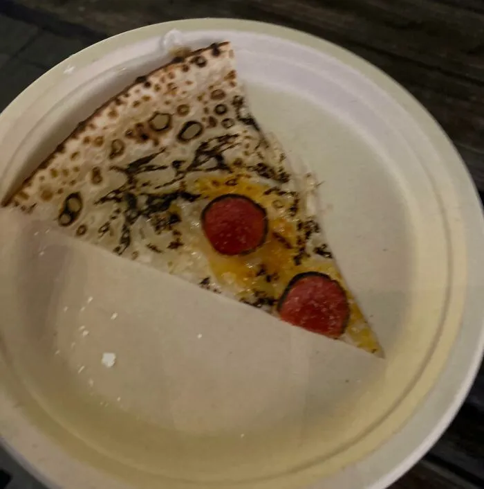 This Gluten Free Pizza They Gave My Mom At A Wedding