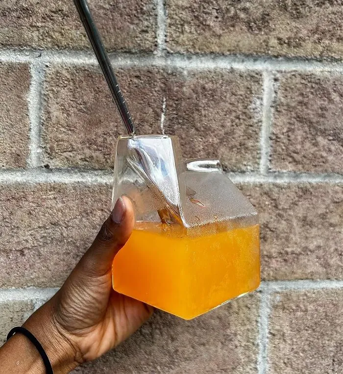 <a Style="Display:inline;" Href="Https://Www.amazon.com/Cocktail-Glasses-Lead-Free-Martini-Creative/Dp/B09gk8g5dt?ie=utf8&th=1&linkcode=ll1&tag=bpwoodpecker-20&linkid=9dbe2f36544989c1f77d2cddf7680bbe&language=en_us&ref_=as_li_ss_tl" Target="_blank"><span Style="Font: Inherit; Color: #d74b1f;"> Milk Box Shaped Cocktail Glasses</Span> Are The Cream Of The Crop When It Comes To Quirky Drinkware That's Udderly Charming
