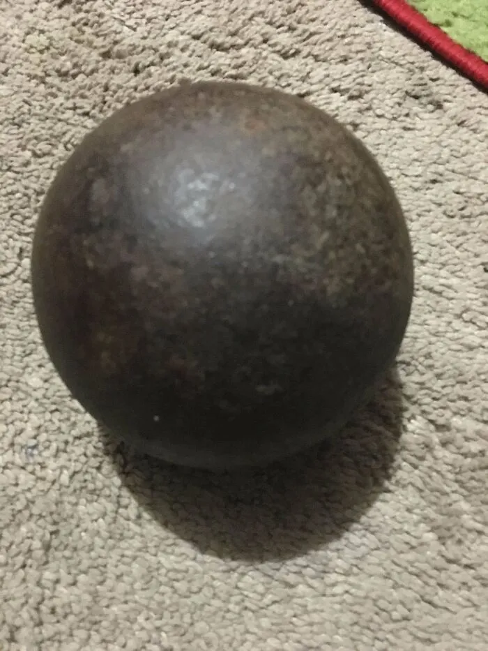 What Is This Thing? Found In A Creek Bed That I Explored Yesterday. It Is 17.8 Pounds And 5 Inches In Diameter. It Was Found In Kentucky