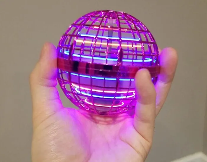 This Thing Is, This <a Style="Display:inline;" Href="Https://Www.amazon.com/Amerfist-Boomerang-Galactic-Spinner-Outdoor/Dp/B08qtp3mlt?ie=utf8&th=1&linkcode=ll1&tag=bpbanana-20&linkid=38579fb01ff1c5dec6ce7882c5e8ca75&language=en_us&ref_=as_li_ss_tl" Target="_blank"><span Style="Font: Inherit; Color: #d74b1f;"> Flying Orb Ball Toy </Span> Looks Like Pure Chaos Disguised As Wholesome Family Fun. We're Sure This Will End Well