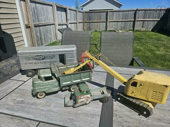 This Week's Landfill Finds
