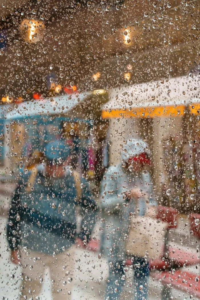 André’s 30 Captivating Street Photos Reveal The Soul Of Oslo And Stockholm