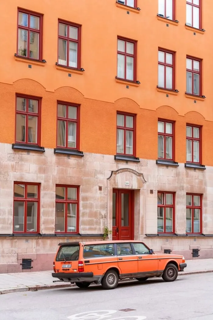André’s 30 Captivating Street Photos Reveal The Soul Of Oslo And Stockholm