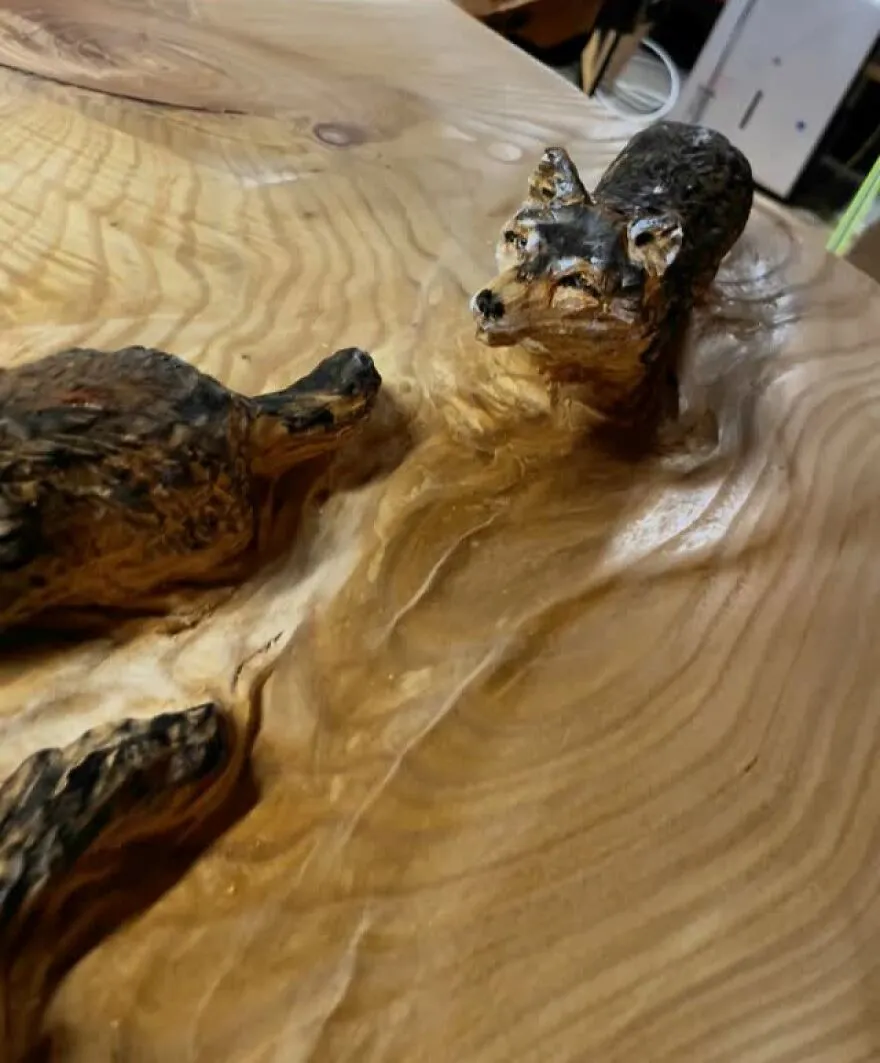This Chainsaw Sculptor Transforms Logs Into Stunning Works Of Art (20 Pics)