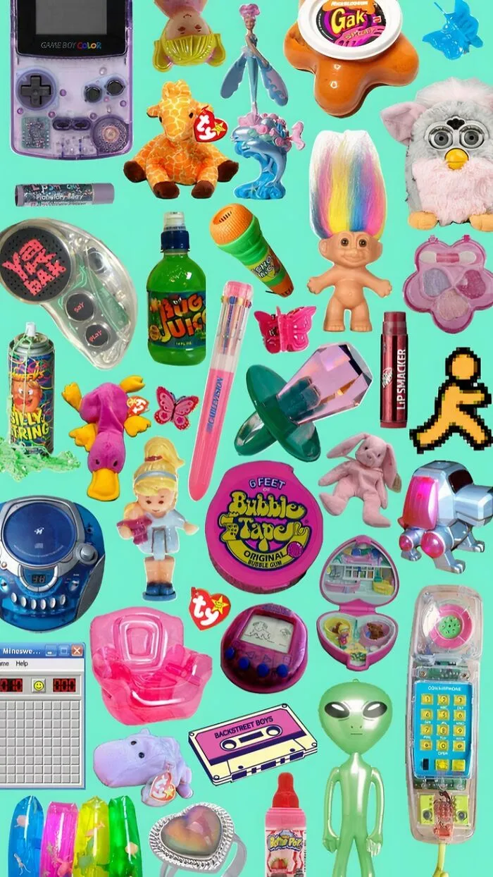 Raise Your Hand If You Owned At Least 3 Things In This Photo