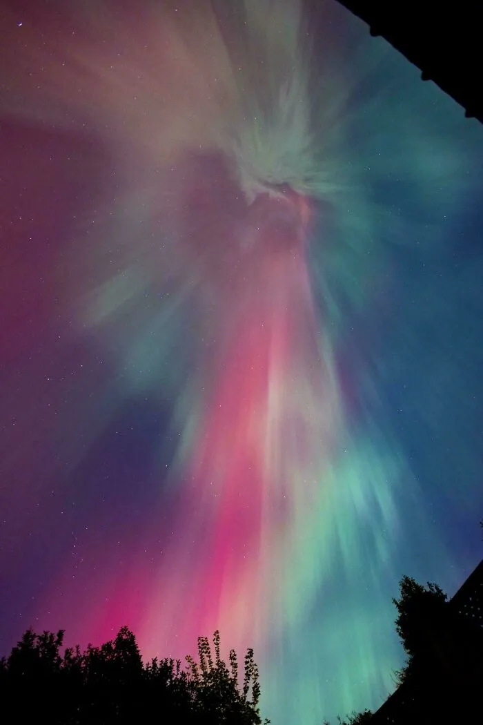 Aurora vista anoche desde mi patio trasero en Ottawa, Canadá