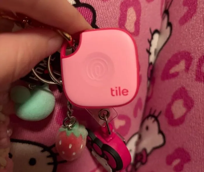 This <a Style="Display:inline;" Href="Https://Www.amazon.com/Tile-Life360-Bluetooth-Tracker-Compatible/Dp/B0d634bylv?ie=utf8&th=1&linkcode=ll1&tag=bpbutterfly-20&linkid=194d5ea416bb87865606b89f0dc0f8a0&language=en_us&ref_=as_li_ss_tl" Target="_blank"><span Style="Font: Inherit; Color: #d74b1f;"> Tile Bluetooth Tracker </Span> Is About To Find Your Keys More Often Than You Find Inner Peace, So Consider This The Official End To Your Pre-Workday Scavenger Hunts