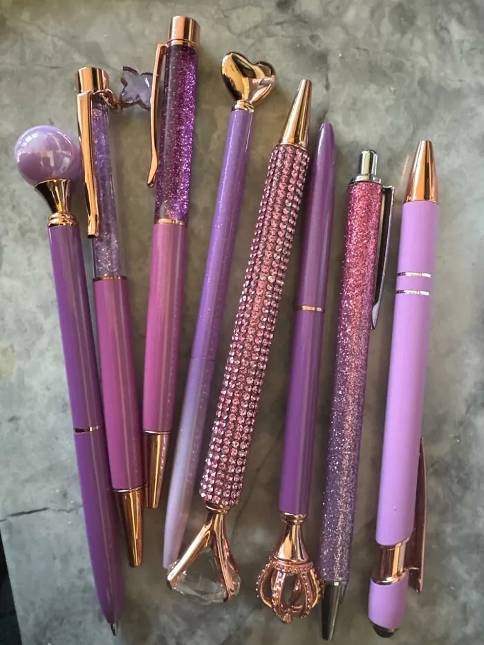  This Set Of<a Style="Display:inline;" Href=" Https://Www.amazon.com/Ballpoint-Crystal-Diamond-Journaling-Supplies/Dp/B0bn1jsmk1?ie=utf8&th=1&linkcode=ll1&tag=bpgoat-20&linkid=d4981e5592b366f4ef01b588dad3b7a2&language=en_us&ref_=as_li_ss_tl" Target="_blank"><span Style="Font:inherit;color:#d74b1f;"> Cute Ballpoint Pens</Span> Will Tell Your Bestie: "Write Me More Love Letters, Girl!"