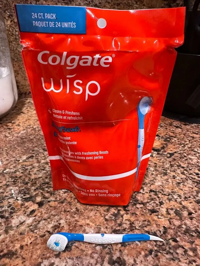 Freshen Up On The Fly With <a Style="Display:inline;" Href=" Https://Www.amazon.com/Colgate-Fresh-Disposable-Toothbrush-Peppermint/Dp/B071dpcbqg?ie=utf8&th=1&linkcode=ll1&tag=bporca-20&linkid=57766e6b99d579c721928dc0ebe2beb6&language=en_us&ref_=as_li_ss_tl" Target="_blank"><span Style="Font: Inherit; Color: #d74b1f;"> Disposable Mini Toothbrushes </Span>! These Tiny Toothbrushes Are Perfect For A Quick Clean Between Meals Or After A Long Flight, Because A Clean Smile Is The Best Travel Accessory