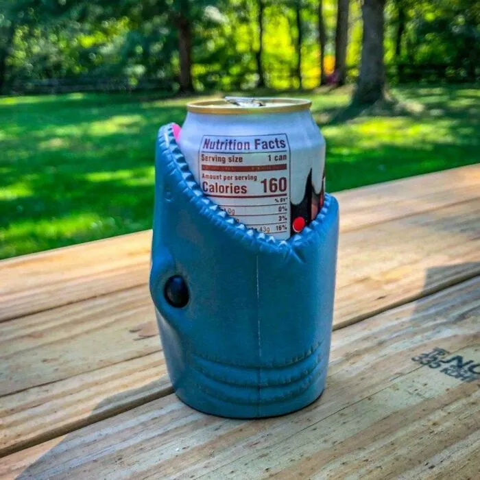 Take A Bite Out Of Boring Beer Holders With This <a Style="Display:inline;" Href="Https://Www.amazon.com/Dp/B00jgfjlqe?ascsubtag=4983675%2c21%2c36%2cd%2c0%2c0%2c0%2c1396%3a1%3b900%3a2%3b974%3a3%3b1125%3a2%3b1338%3a1%2c42779765%2c0%2c0%2cgoogle&btn_ref=srctok-B8fde6301bafef33&th=1&linkcode=ll1&tag=bpyak-20&linkid=b3df1703737716fdbc03c72899d54c27&language=en_us&ref_=as_li_ss_tl" Target="_blank"><span Style="Font: Inherit; Color: #d74b1f;"> Shark Cozy </Span> - A Jaws-Dropping Way To Keep Your Drink Cold And Your Sense Of Humor Sharp!