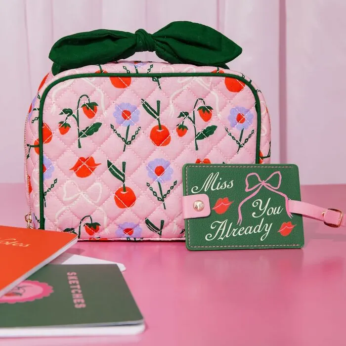 Sweeten Up Your Travels With A Touch Of Vintage Charm, Courtesy Of This <a Style="Display:inline;" Href="Https://Www.amazon.com/Ban-Do-Getaway-Quilted-Toiletry-Handle/Dp/B0dngf6png?&linkcode=ll1&tag=bpostrich-20&linkid=1c6bcaa037f94d74397b5fb6df2ceec3&language=en_us&ref_=as_li_ss_tl" Target="_blank"><span Style="Font: Inherit; Color: #d74b1f;"> Quilted Toiletry Bag </Span>, Its Classic Quilted Design And Fruity Print A Delightful Throwback To A Bygone Era Of Elegance And Whimsy