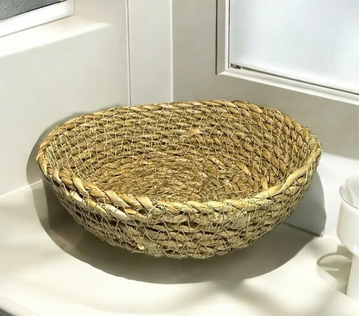 Conscious Consumerism Meets Stylish Design: Being Eco-Friendly Is More Than A Trend; It's A Lifestyle, And It Seamlessly Integrates With Your Home Decor With A Naturally Beautiful <a Style="Display:inline;" Href="Https://Www.amazon.com/Handwoven-Wicker-Storage-Basket-Handles/Dp/B0ddqh6ltb?dib=eyj2ijoimsj9.kgxmapqptw0xk6ypmavui0rzy8a-Loup9m4n8qdfvyrszdfororzwnmgoikyjdnrrzftykbodr84opw7txahvd8mgjermvj4to8pe55czt2k3baihietnipr_yyzf_oxkhwjhct7vpgukp4jrck2ds8mtamxlfvz2sqqchhcl-Isblwdgb53gq9rwvs5s2bnwkfq-Geiymb8jxyk7nis_5eftbkbfwp6lqb61rl9hhzdnidzcviirn85crvv-Wvoft1ysawlxa1xwfranoob2qt7mqjimn0q8v2eebcqn0nws5whn9b7lpglioniir37hqiu-Kzibc_azpgtijmuy-Mp8rv2sl_tmfzwep8lz31102_a00rziwne1blanrcvdnjmhtxz2wkb287t6jd_evplhedt1ri791ig2k-Idop0a-Bhdizmdug2hnrxczv5.d5x08fdgrswt5ydhus1d8xtoiutwqqnn3wuqemymyks&dib_tag=se&keywords=eco+friendly+decor&qid=1739191013&sr=8-41&linkcode=ll1&tag=bpferret-20&linkid=be8290967e87bfc1695b74e10fc71ecc&language=en_us&ref_=as_li_ss_tl" Target="_blank"><span Style="Font: Inherit; Color: #d74b1f;"> Hand Woven Wicker Basket</Span>, Perfect For Stylishly Storing Everything From Blankets To Books