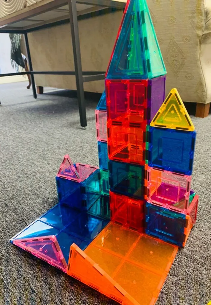 These <a Style="Display:inline;" Href="Https://Www.amazon.com/Picassotiles-Building-Tiles-Construction-Playboards/Dp/B00apvxsm6?ie=utf8&linkcode=ll1&tag=bpbanana-20&linkid=037ee81dabf237b0c58c88bb721724da&language=en_us&ref_=as_li_ss_tl" Target="_blank"><span Style="Font: Inherit; Color: #d74b1f;"> Magnetic Tiles </Span> Might Actually Buy You A Solid 20 Minutes Of Peace And Quiet