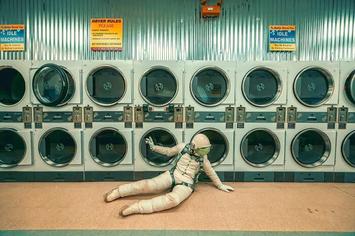 "The Lonely Astronaut": Capturing Self-Portraits In Decaying, Abandoned Environments (40 Pics)