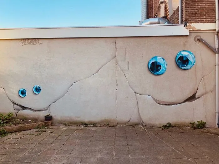 Dutch Artist Created 30 Jaw-Dropping Murals On Building Walls