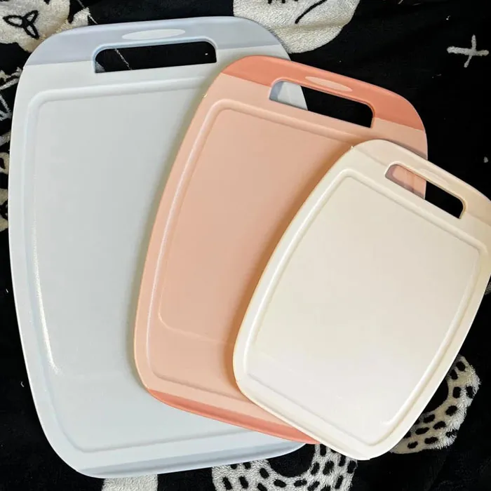 Your Kitchen Just Got A Sustainable Upgrade, Because The <a Style="Display:inline;" Href="Https://Www.amazon.com/Wooden-Cutting-Boards-Kitchen-Serving/Dp/B07wff17bq?ie=utf8&th=1&linkcode=ll1&tag=bporca-20&linkid=aa339048a6ac25f567810663452151d7&language=en_us&ref_=as_li_ss_tl" Target="_blank"><span Style="Font: Inherit; Color: #d74b1f;"> Bamboo Cutting Boards </Span> Are Here To Chop, Slice, And Outlast Those Sad Plastic Ones