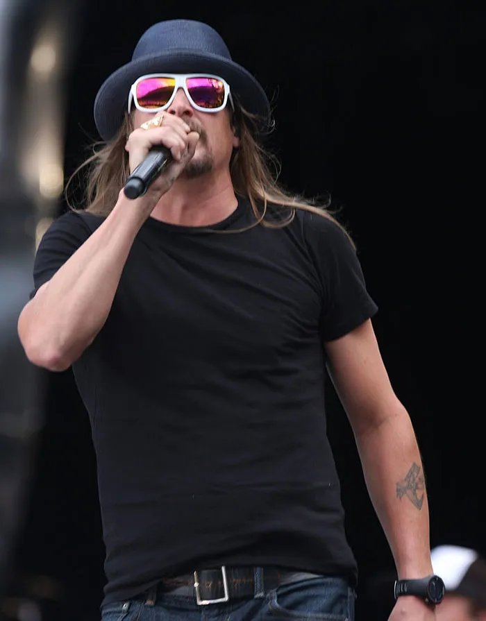 “She Literally Can’t Sing”: People Are Sharing The Worst Singers That Made It Big