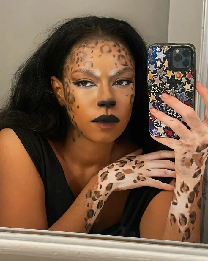 Dancer-Turned-Artist Amara Aleman Turns Her Vitiligo Into Vibrant Body Art (20 Pics)