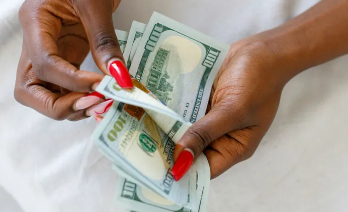 35 Rich People Who Proved They Don't Understand How The Real World Works