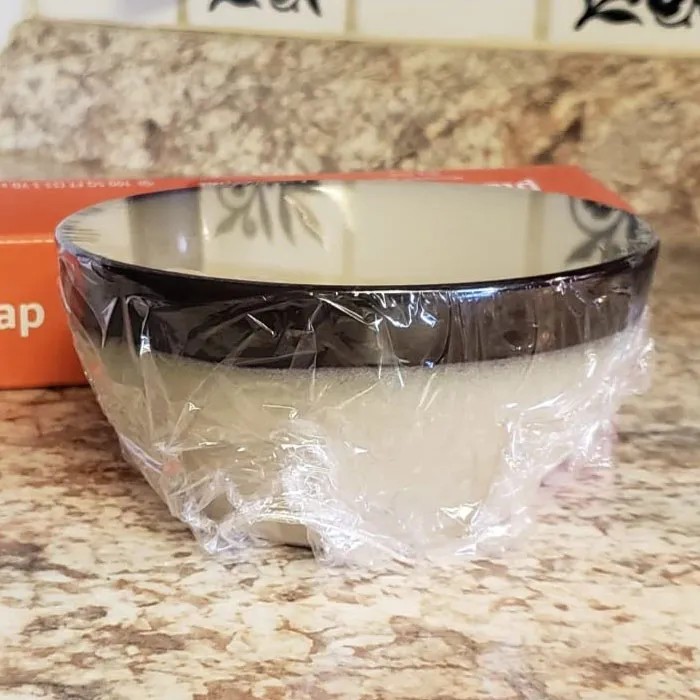 Your Leftovers Deserve Better Than Clingy Plastic, So Wrap Them In The <a Style="Display:inline;" Href="Https://Www.amazon.com/Reusable-Beeswax-Food-Wrap-Wraps/Dp/B0834pnlld?ie=utf8&linkcode=ll1&tag=bporca-20&linkid=6af1b10a30c808dfe7d5942d17785eec&language=en_us&ref_=as_li_ss_tl" Target="_blank"><span Style="Font: Inherit; Color: #d74b1f;"> Wax Wrap For Food </Span> That’s Way Cooler (And Eco-Friendlier) Than Plastic Wrap