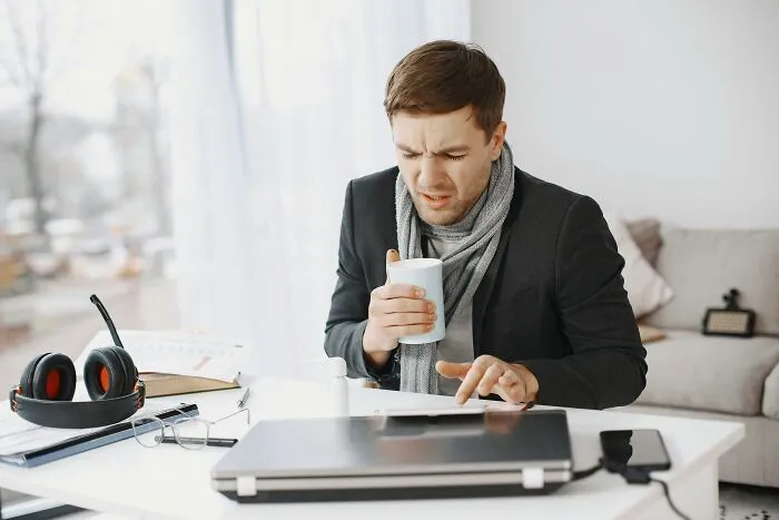 37 Best Perks Of Not Having To Go To The Office That Many People Don’t Even Speak About
