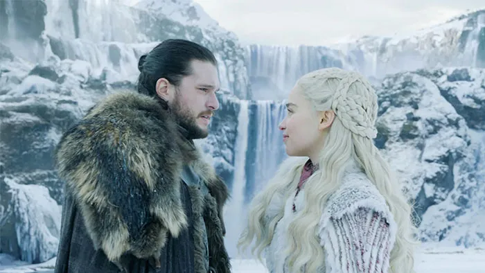 50 TV Couples Who Had No Chemistry, No Passion, And No Business Being Together