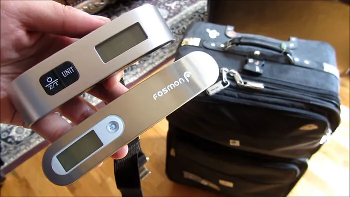 Netizens Share Their 41 “Must-Haves” For Travelling, From The Obvious To Super Specific Items
