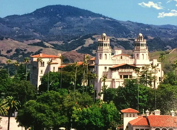 30 Things Crazy-Rich People Purchase That No One Else Would Even Think They Actually Need