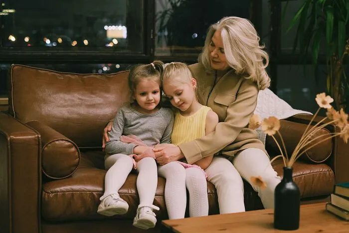 70YO Shares 14 Of The Most Important Things They Learned In Their Life, The Internet Thanks Them