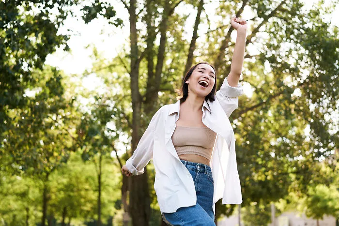 70YO Shares 14 Of The Most Important Things They Learned In Their Life, The Internet Thanks Them