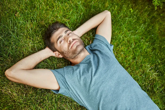 70YO Shares 14 Of The Most Important Things They Learned In Their Life, The Internet Thanks Them