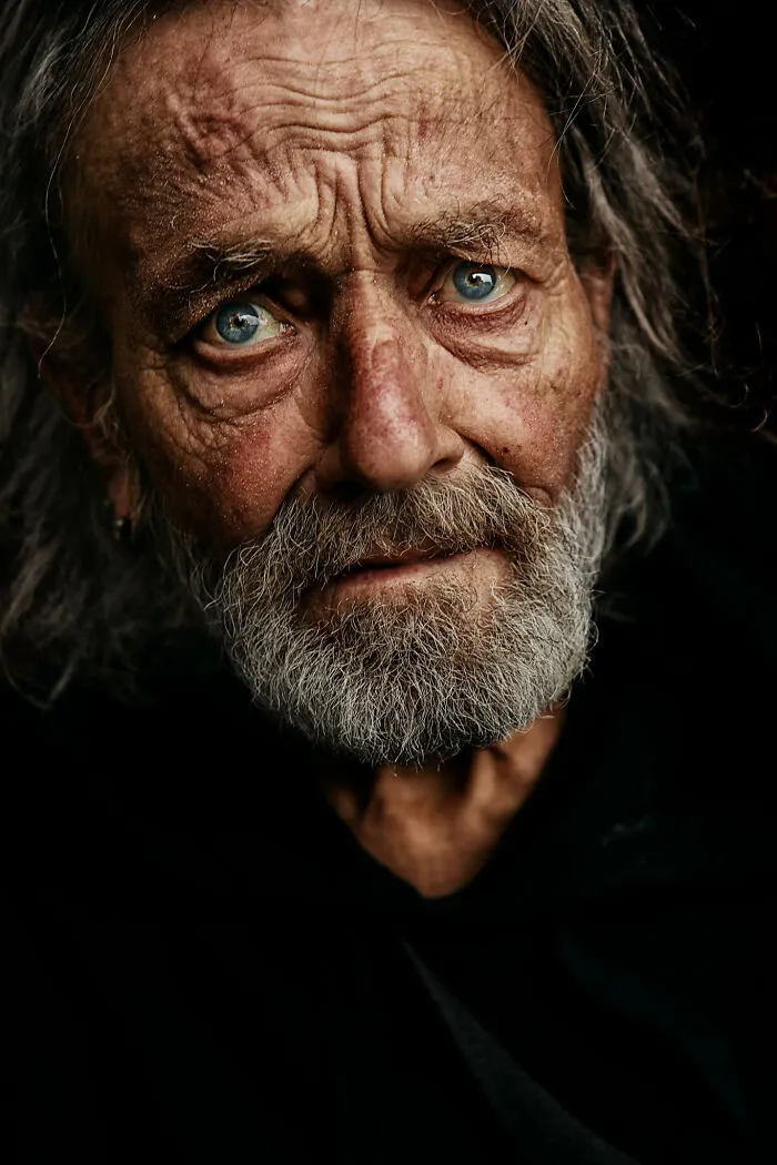 Photographer Captures The Raw, Unscripted Beauty Of The Human Face (38 Pics)