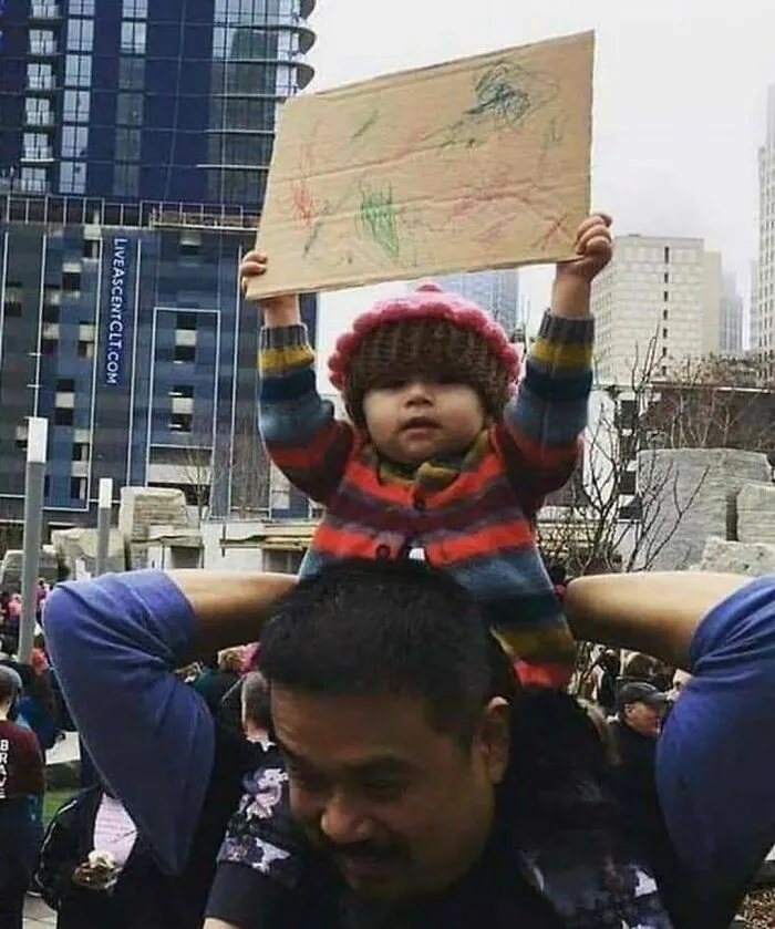 50 Hilariously Random Pics From "I Would Prefer Not To” IG Page (New Pics)