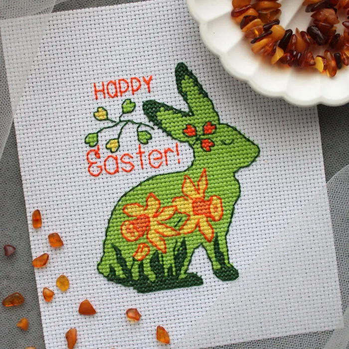 From Office Routine To Cross-Stitch: How I Swapped A Steady Salary For A World Of Creativity (35 Pics)