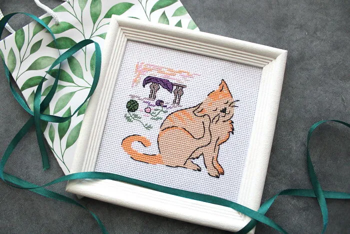 From Office Routine To Cross-Stitch: How I Swapped A Steady Salary For A World Of Creativity (35 Pics)