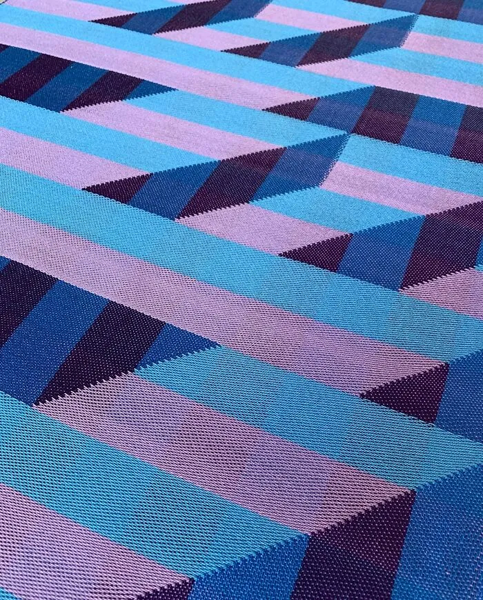 Artist Crafts Hypnotic Geometric Textiles That Appear 3D (26 Pics)