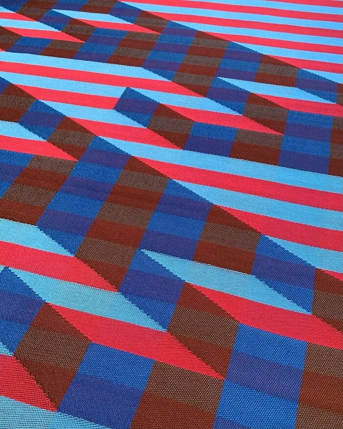 Artist Crafts Hypnotic Geometric Textiles That Appear 3D (26 Pics)
