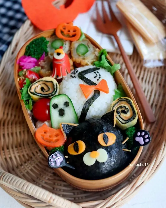 This Food Artist Creates Beautiful, Too Cute To Eat Masterpieces (21 New Pics)