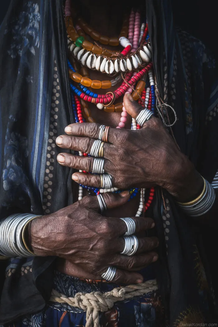 Daniel Kordan’s Captivating Portraits Of Ethiopian People (30 Pics)