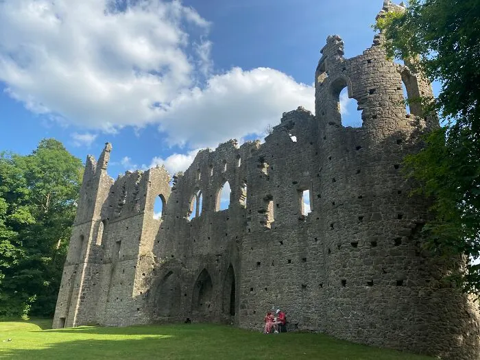 The Jealous Wall, Ireland