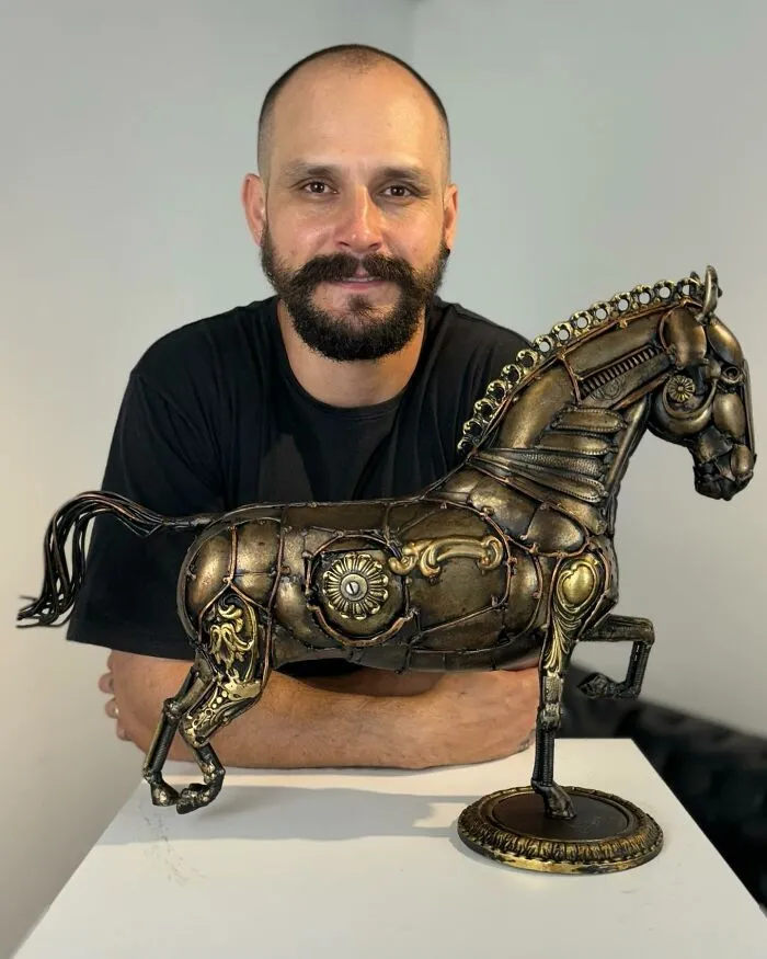 From Scraps To Art: 33 Mesmerizing Metal Sculptures Made By Michel Torres Costa