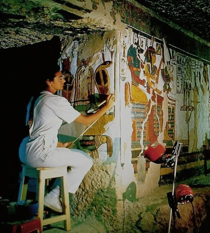 In The 1980s, The Breathtaking Tomb Of Queen Nefertari, The Great Royal Wife Of Pharaoh Ramesses II, Underwent A Remarkable Restoration LED By Italian Restorer Lorenza D’alessandro And Her Team