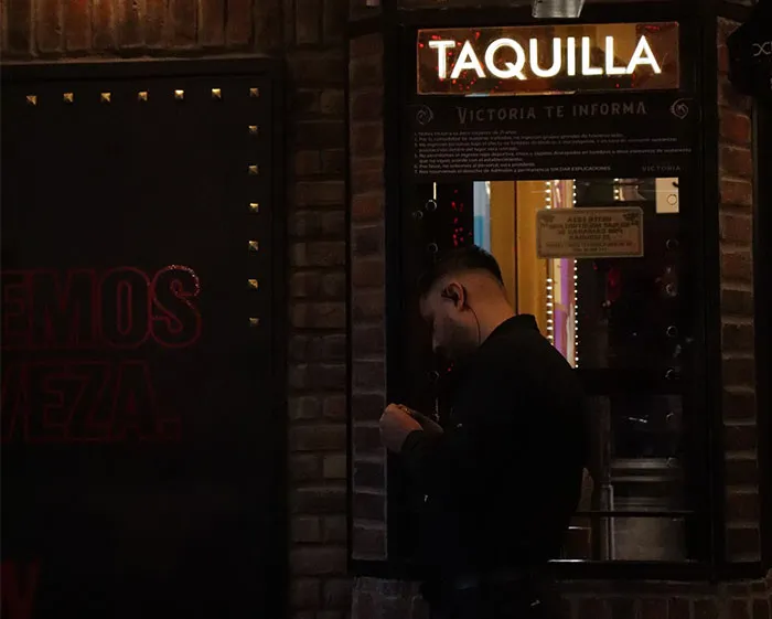 “Will Stay With Me Forever”: 30 Wild Things Bartenders Won’t Be Able To Delete From Their Memories