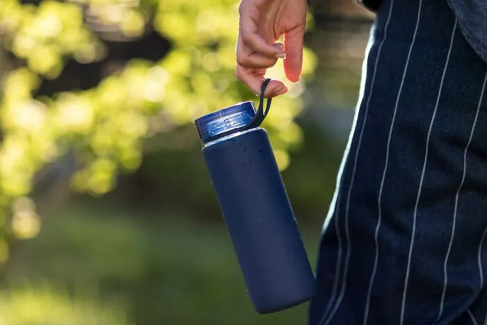 Netizens Share Their 41 “Must-Haves” For Travelling, From The Obvious To Super Specific Items