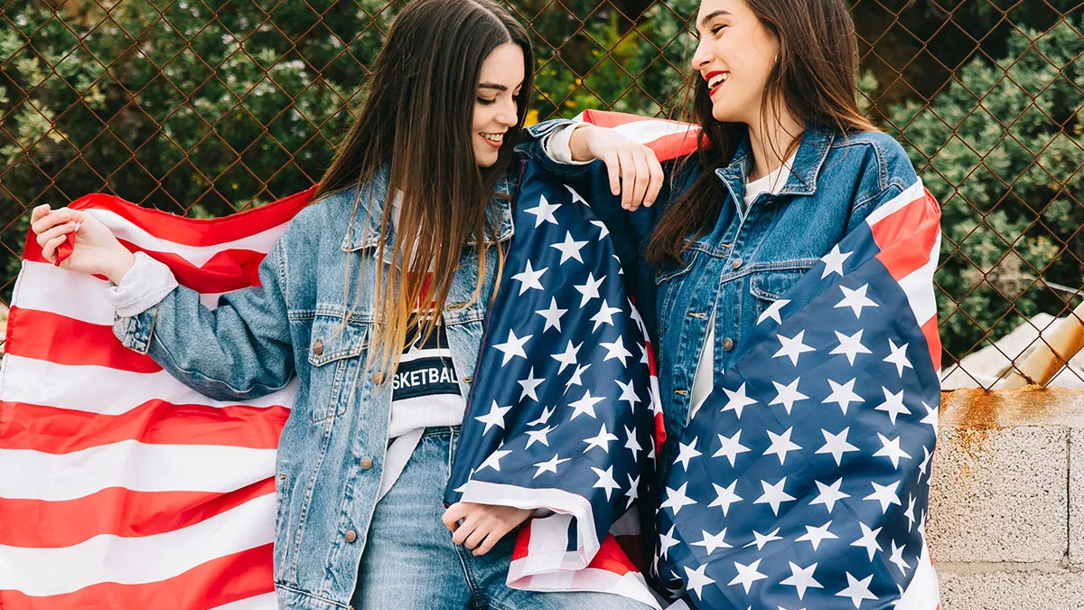 “I Give Up”: Brit Shares The Funniest And Most Cringe-Worthy Conversations With Americans