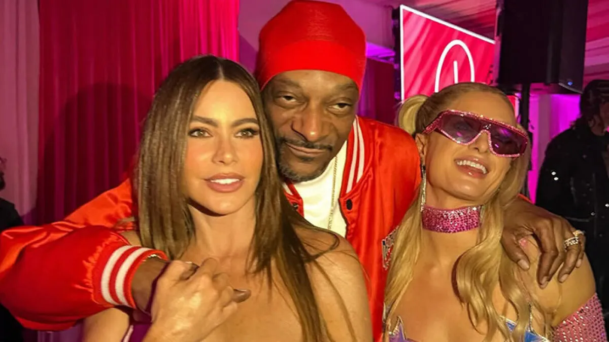 Sofia Vergara's Photo With Snoop Dogg Ignites Controversy