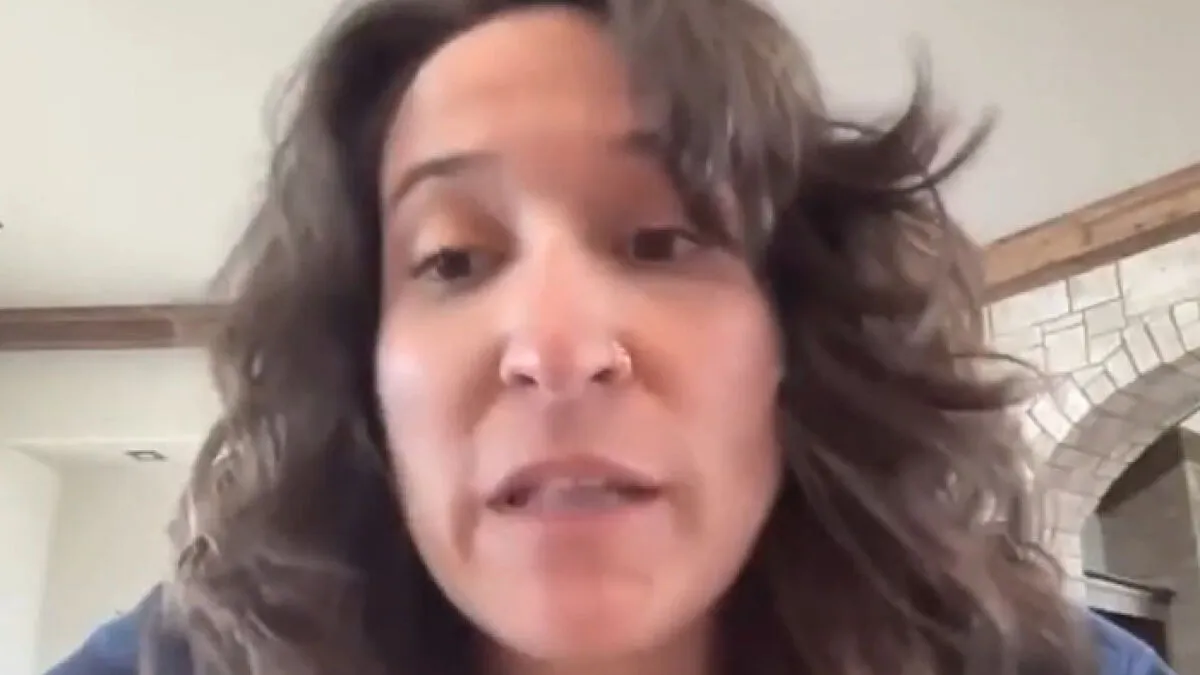 Woman Maliciously Complies With Senator’s Bill, Purposefully Misgenders Him To Prove Her Point